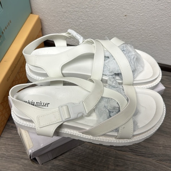 Olivia Miller Women's Fashion Sandal - Picture 5 of 6